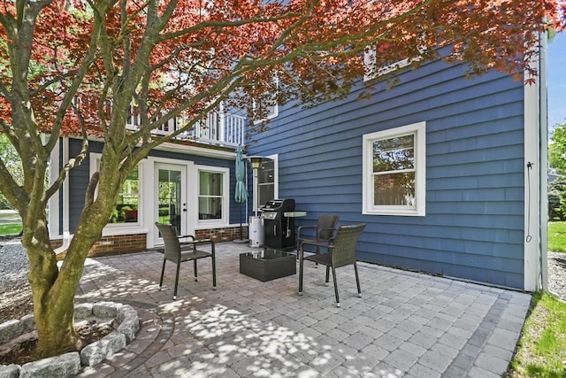 8 Longbow Cir, Lynnfield, MA 01940 - view of patio with a balcony and a grill