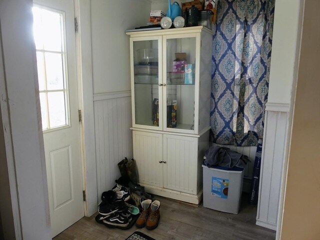 entryway featuring dark hardwood / wood-style floors