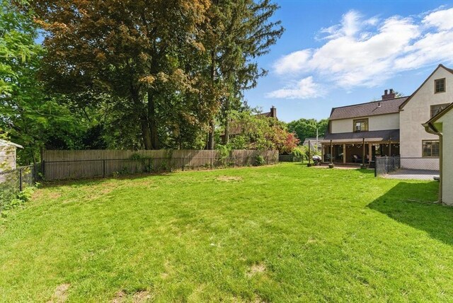 96 Craiwell Ave, West Springfield, MA 01089 - view of yard