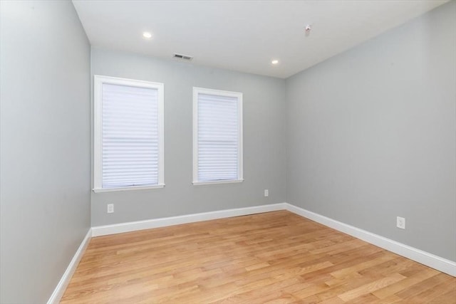 755 Boylston St Unit 2, Brookline, MA 02467 - empty room featuring light wood-style floors, baseboards, and recessed lighting