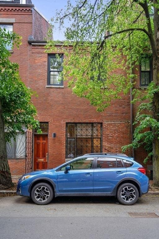 100-1/2 W Springfield St, Boston, MA 02118 - view of front of house with brick siding