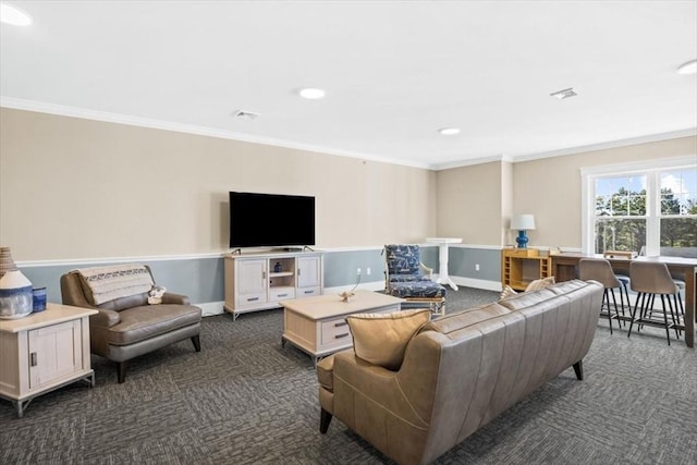 carpeted living room featuring crown molding