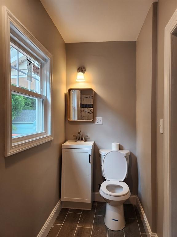 9 Varney St, Worcester, MA 01605 - bathroom with baseboards and vanity