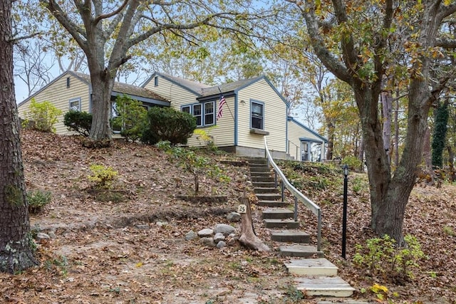 25 First Ave, Wellfleet, MA 02667 - view of front of home with stairway