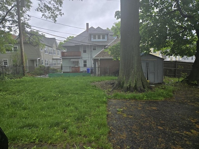 88 Esmond St, Boston, MA 02121 - view of yard