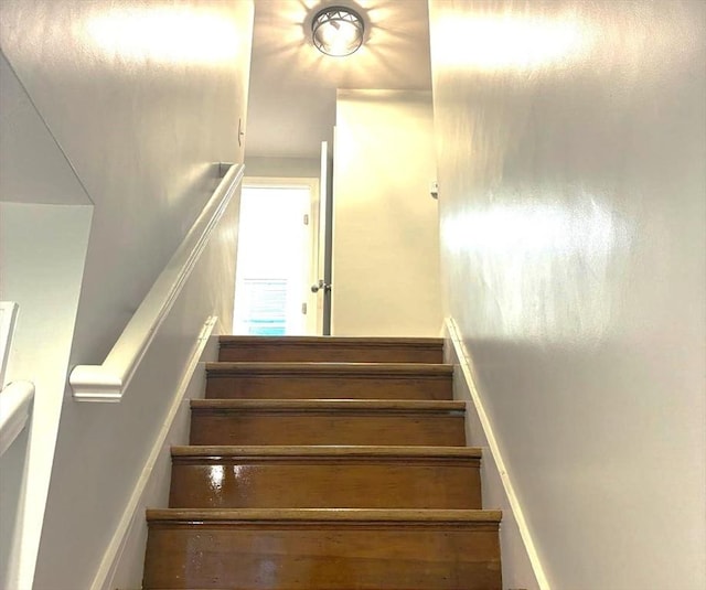 101 E Hadley Rd, Amherst, MA 01002 - view of stairway