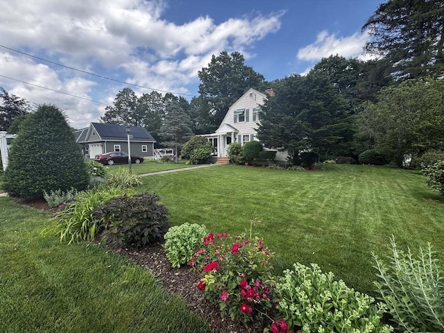 38 N W St, Agawam, MA 01030 - view of grassy yard