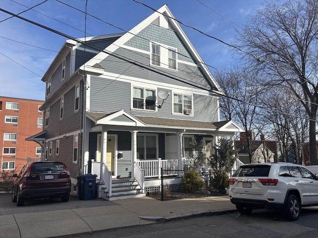 view of front facade featuring a porch