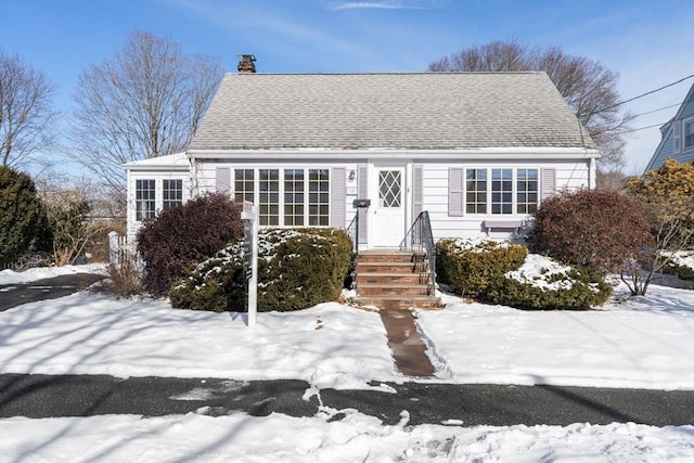 view of front of property