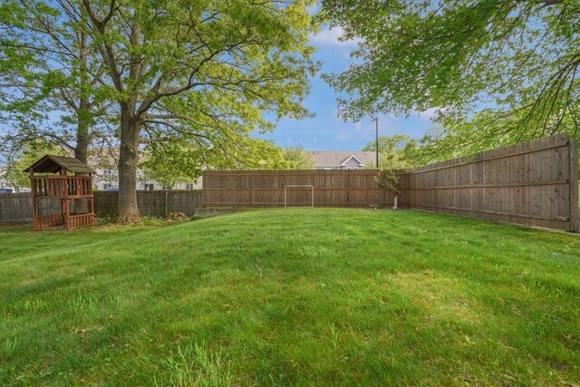 998 Wood, Swansea, MA 02777 - view of yard