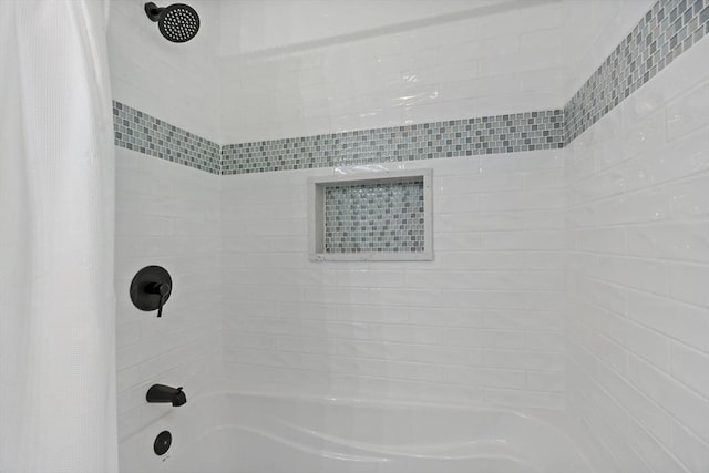 22 Mikayla Ann Dr, Rehoboth, MA 02769 - full bathroom featuring shower / bath combo with shower curtain