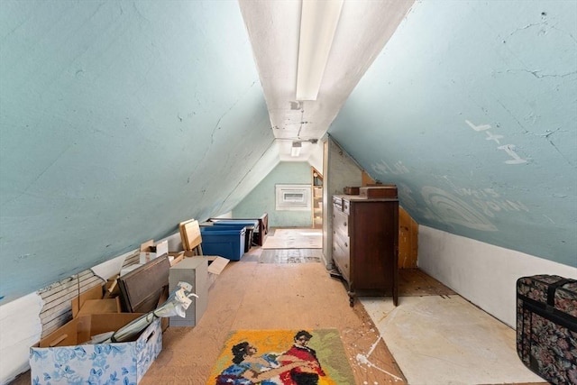 5 Eden Ct, Attleboro, MA 02703 - additional living space with vaulted ceiling