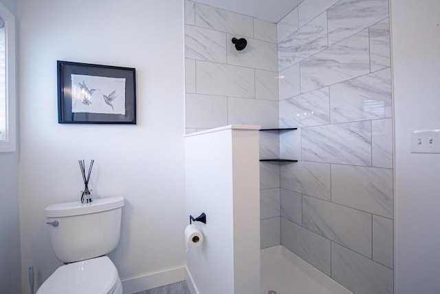 401 N End Blvd, Salisbury, MA 01952 - full bathroom featuring tiled shower