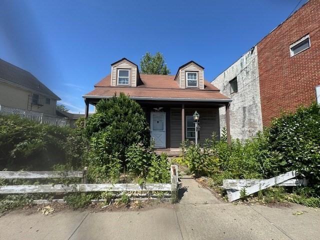 1002 Charles St, North Providence, RI 02904 - view of front of home with a porch