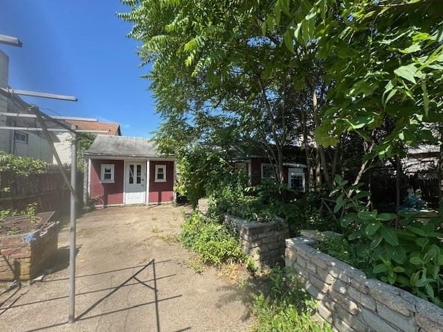 1002 Charles St, North Providence, RI 02904 - view of yard with a shed