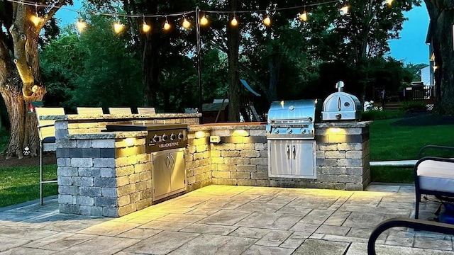 1112 Highland St, Holliston, MA 01746 - view of patio