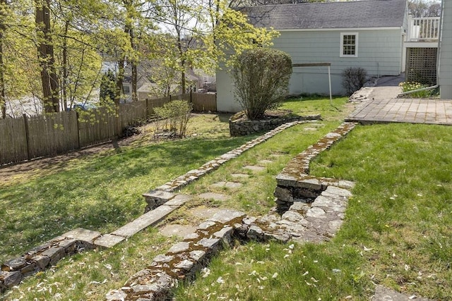 view of yard featuring fence