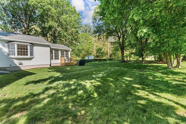 view of grassy yard