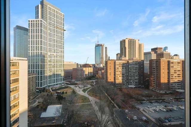8 Whittier Pl Unit 17E, Boston, MA 02114 - skyline view