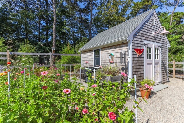 view of outbuilding