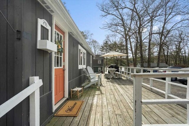 view of wooden deck
