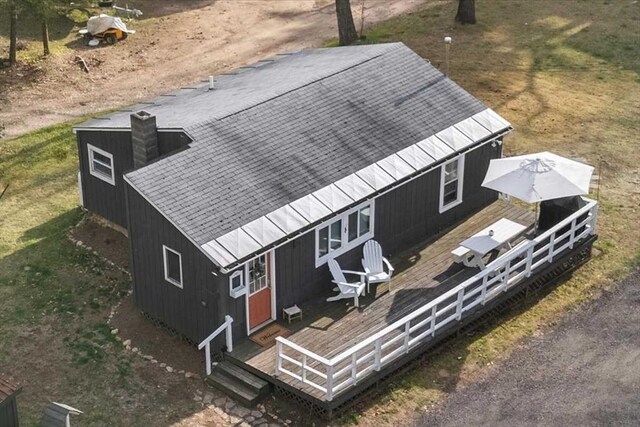 aerial view of property and surrounding area