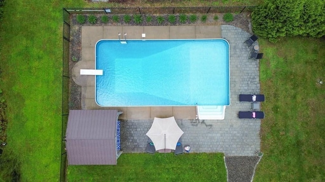 83 Everett Rd, Barre, MA 01005 - aerial view of a pool