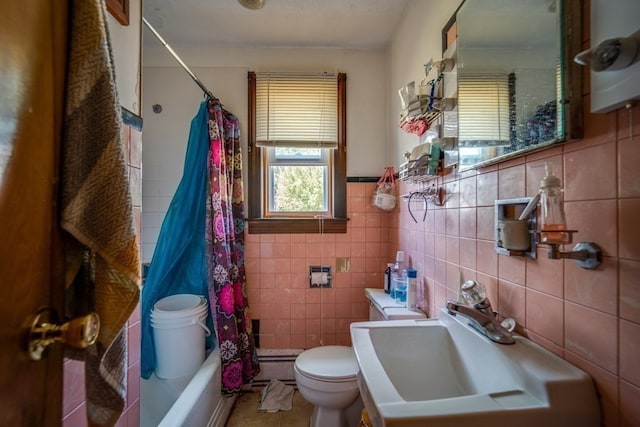 full bathroom with backsplash, tile walls, toilet, and shower / bath combo