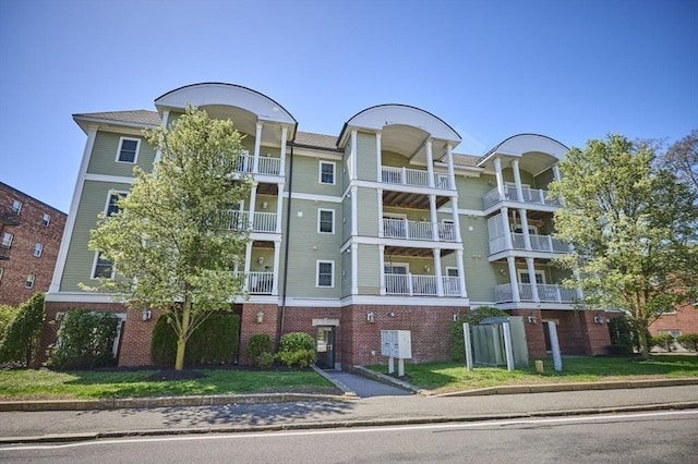 view of building exterior