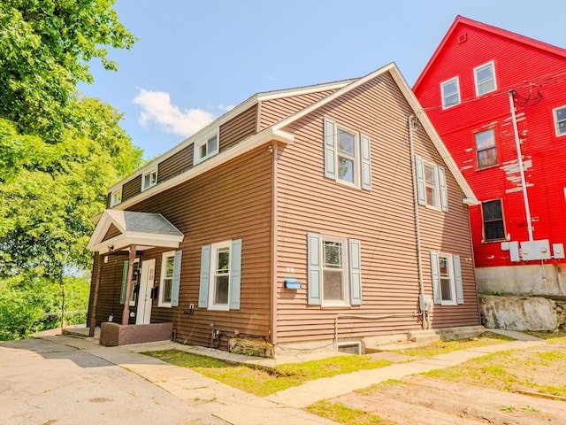 461 Aiken Ave, Dracut, MA 01826 - view of side of home
