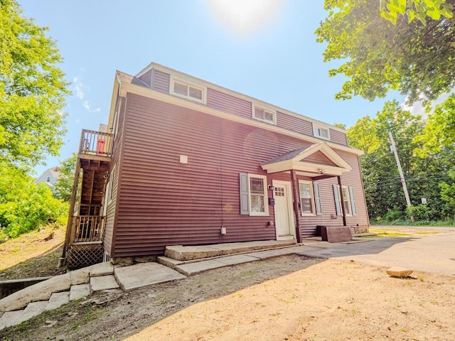 461 Aiken Ave, Dracut, MA 01826 - view of front facade