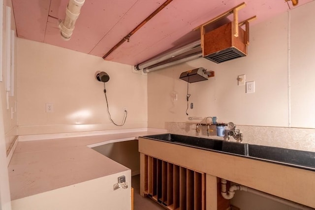 43 Blossom Sq Unit 43, Holden, MA 01520 - view of kitchen