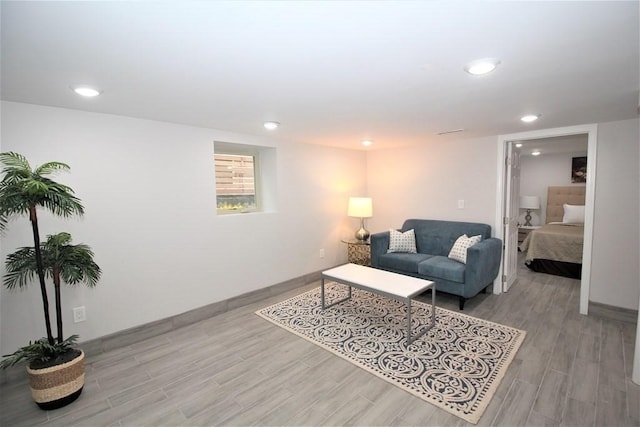 318 Concord Ave Unit 1, Cambridge, MA 02138 - living area featuring light wood-style flooring, baseboards, and recessed lighting