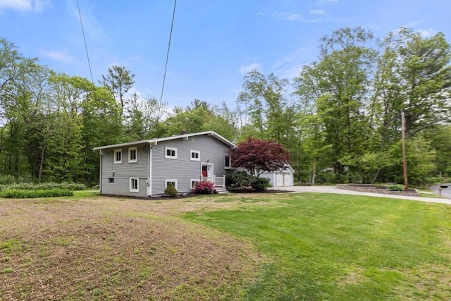 46 Blackmer, Sudbury, MA 01776 - view of side of property with a yard