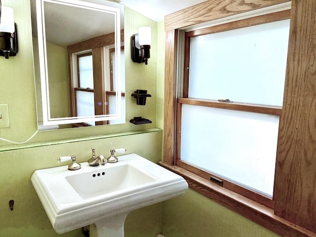 486 Franklin St, Reading, MA 01867 - bathroom featuring a sink