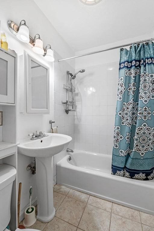71 Ocean Ave Unit 3, Salem, MA 01970 - full bath featuring shower / tub combo with curtain and tile patterned floors