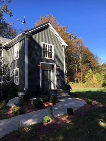 697 Main St, Shrewsbury, MA 01545 - traditional home featuring a front lawn