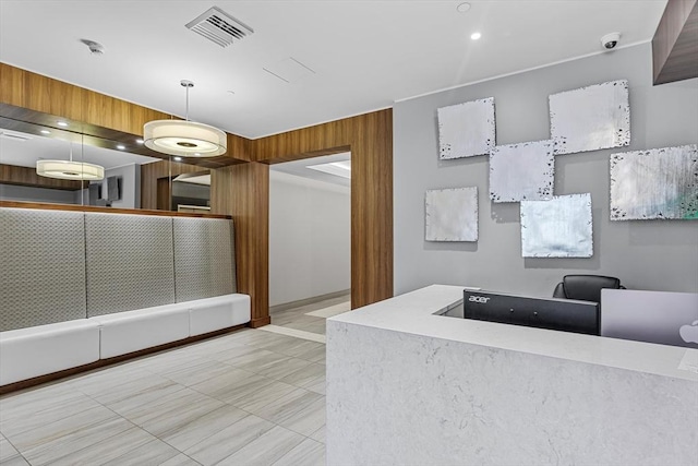 121 Portland St Unit 601, Boston, MA 02114 - kitchen featuring decorative light fixtures and modern cabinets