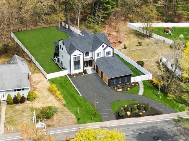 aerial view of property and surrounding area