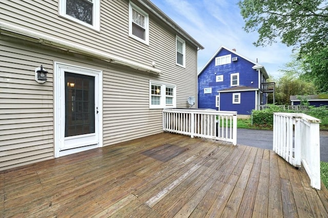 47 Moffatt Rd, Salem, MA 01970 - view of deck