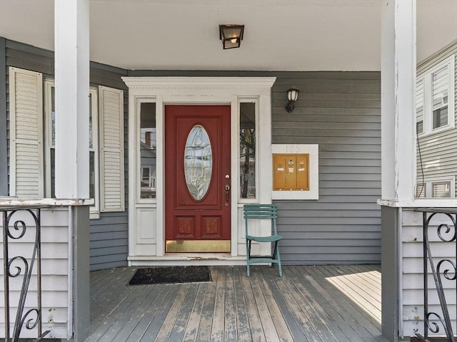 entrance to property with covered porch