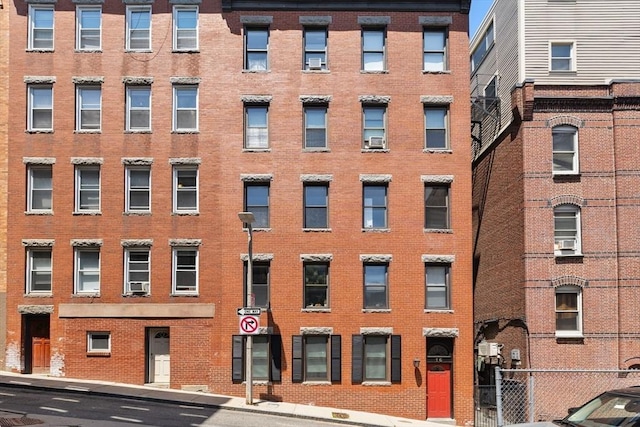 16 Foster St Unit 5, Boston, MA 02109 - view of apartment building / complex