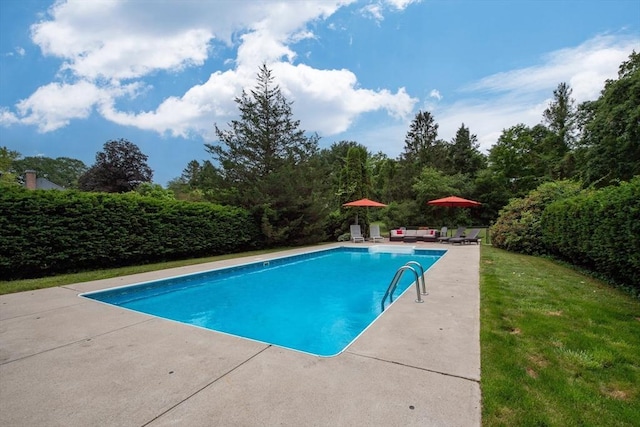 7 Perkins Row, Topsfield, MA 01983 - view of swimming pool featuring a patio area and a yard