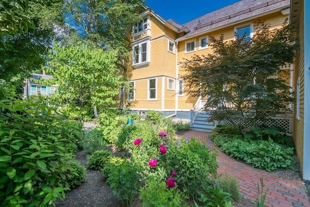 75 Lyman Rd, Northampton, MA 01060 - view of back of house
