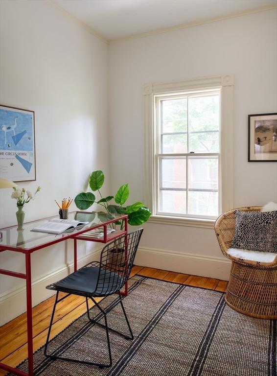 24 Foster St, Cambridge, MA 02138 - office with light wood finished floors and ornamental molding