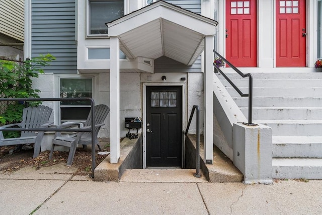 314 W 4th Unit 1, Boston, MA 02127 - entrance to property