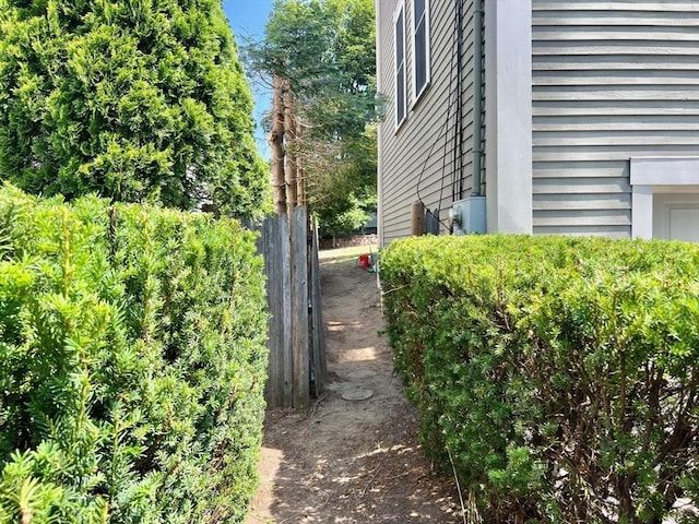 141 Pearl St Unit 141, Newton, MA 02458 - view of side of property