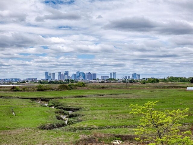 1089 Winthrop Ave, Revere, MA 02151 - view of community featuring a skyline view