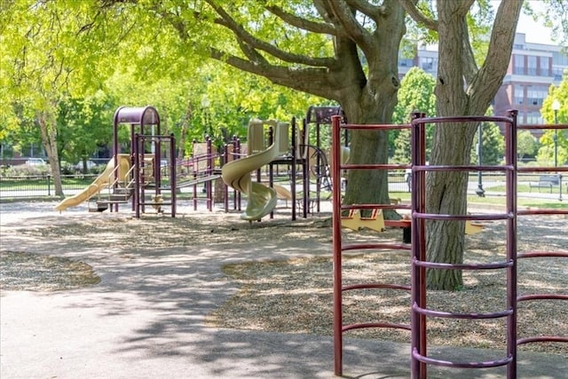 156 Porter St Unit 434, Boston, MA 02128 - view of community play area