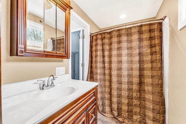 50 Walnut St, Lynn, MA 01905 - full bathroom with vanity and curtained shower